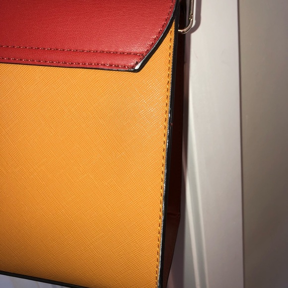 Dune Handbag Crossbody Purse - Picture 6 of 13